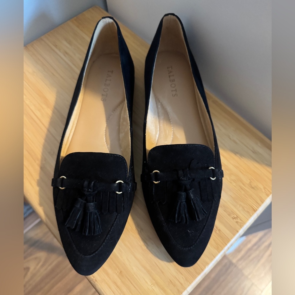 Talbots women’s black flats size 8 1/2
